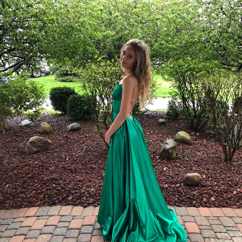 Prom dress